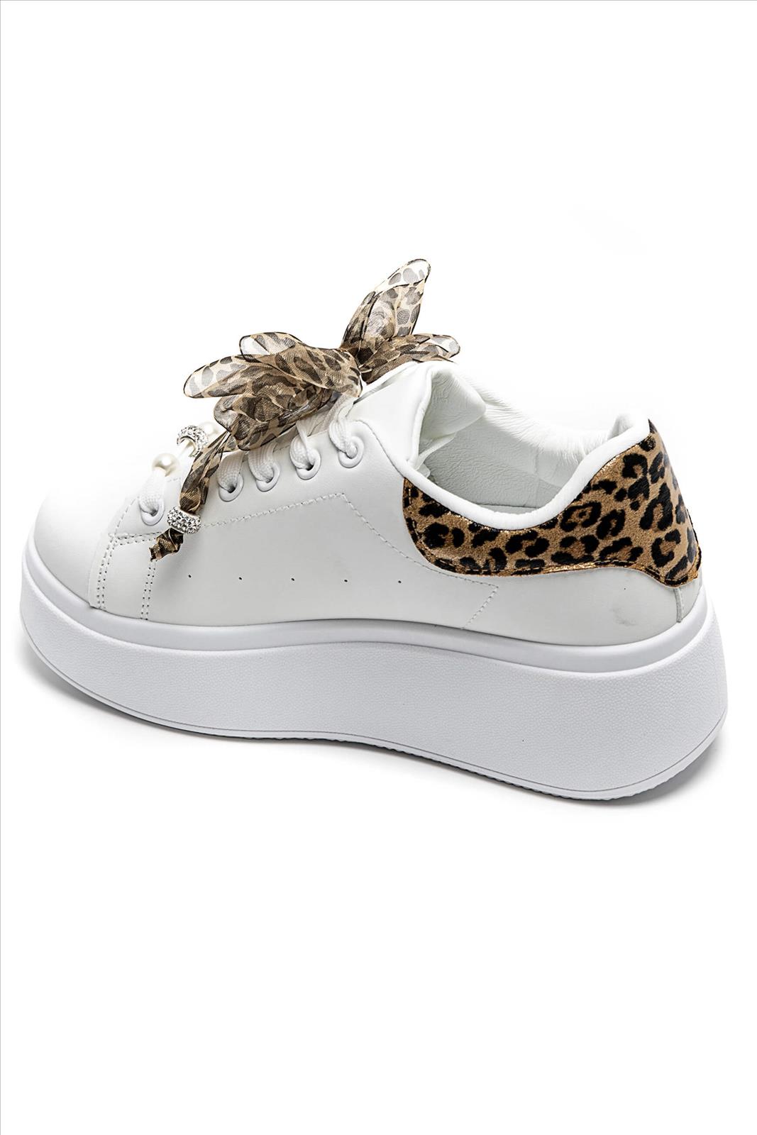 Freizeitschuhe/Sneakers