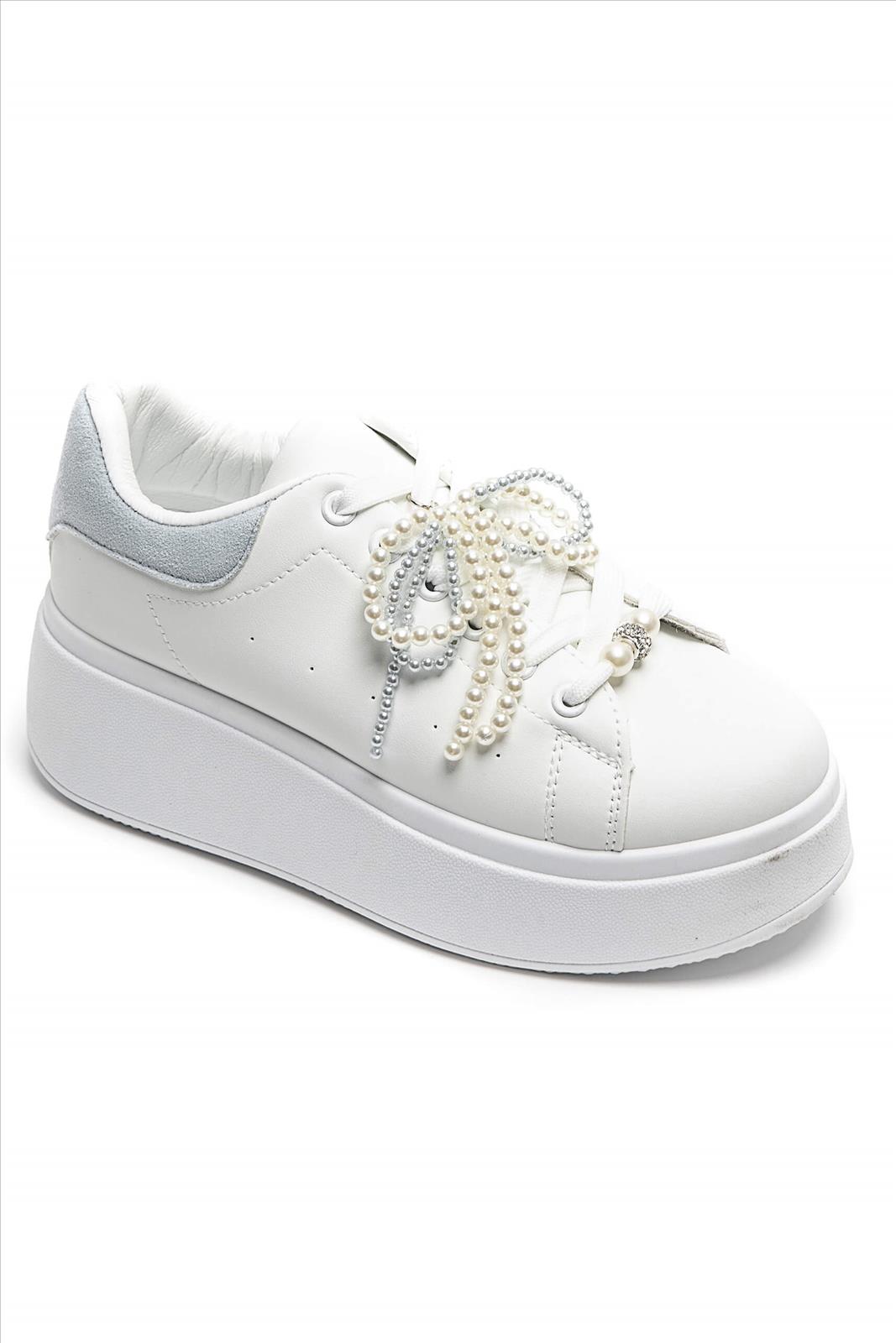 Freizeitschuhe/Sneakers