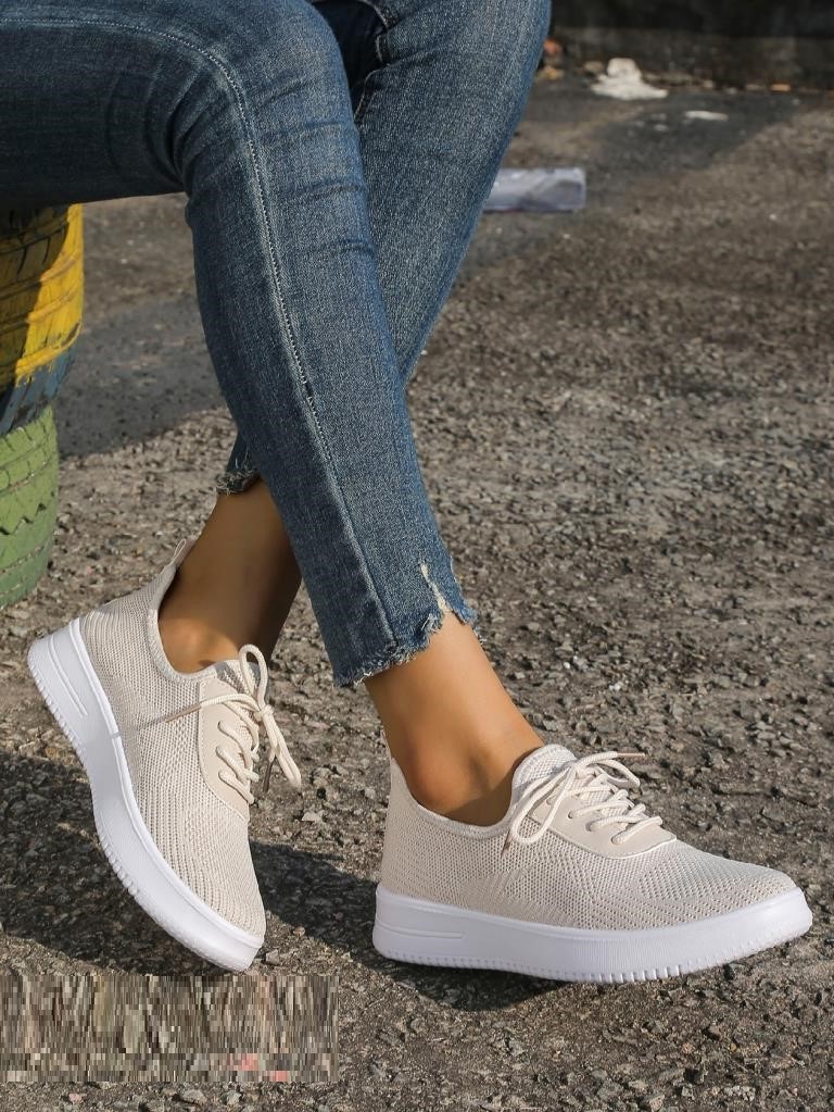 Freizeitschuhe/Sneakers
