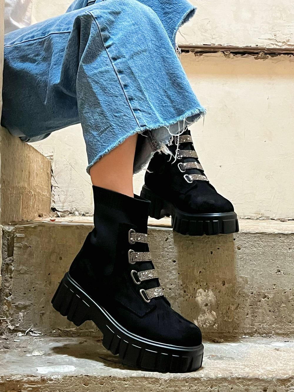 Stiefelette