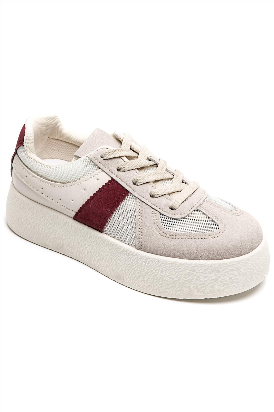 Freizeitschuhe/Sneakers