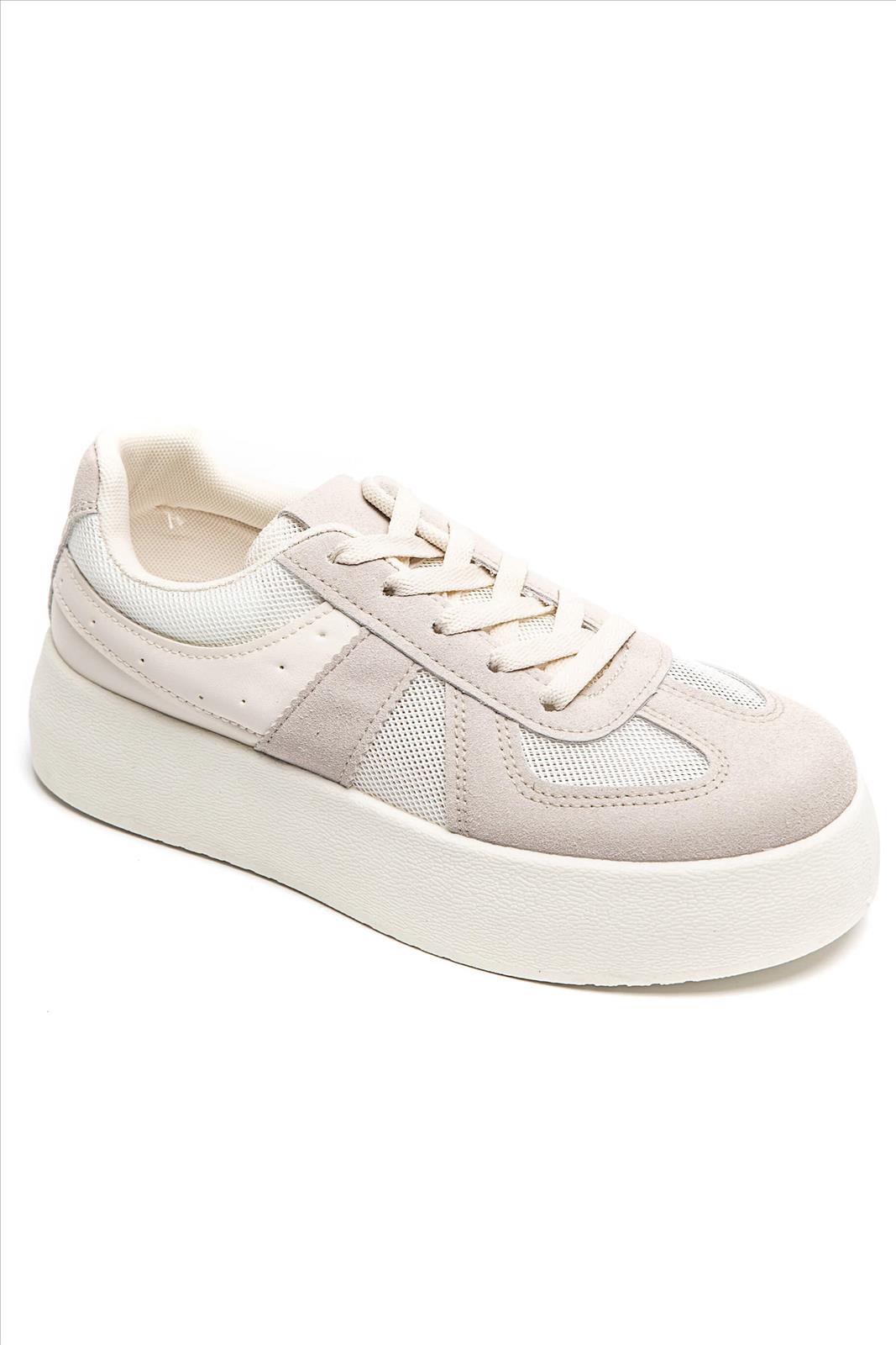 Freizeitschuhe/Sneakers