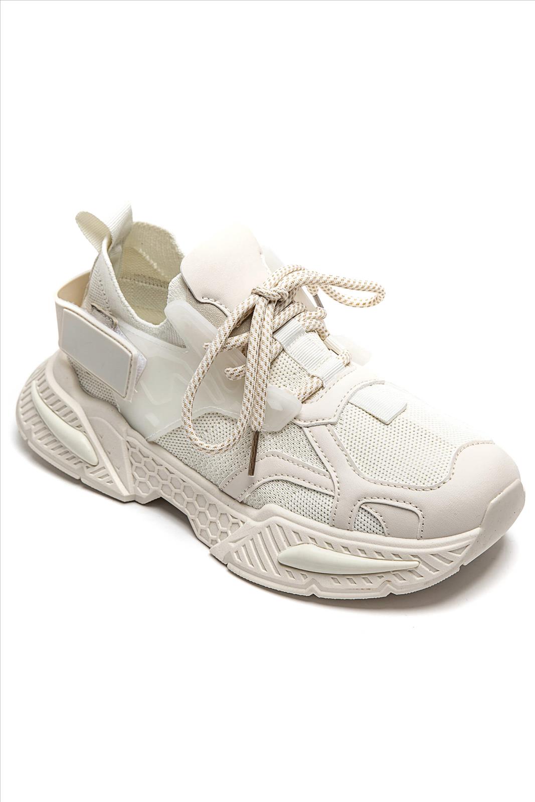 Freizeitschuhe/Sneakers