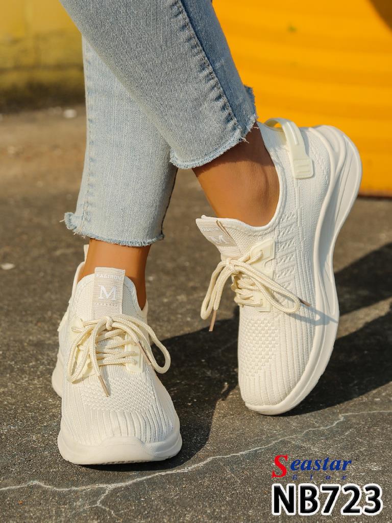 Freizeitschuhe/Sneakers