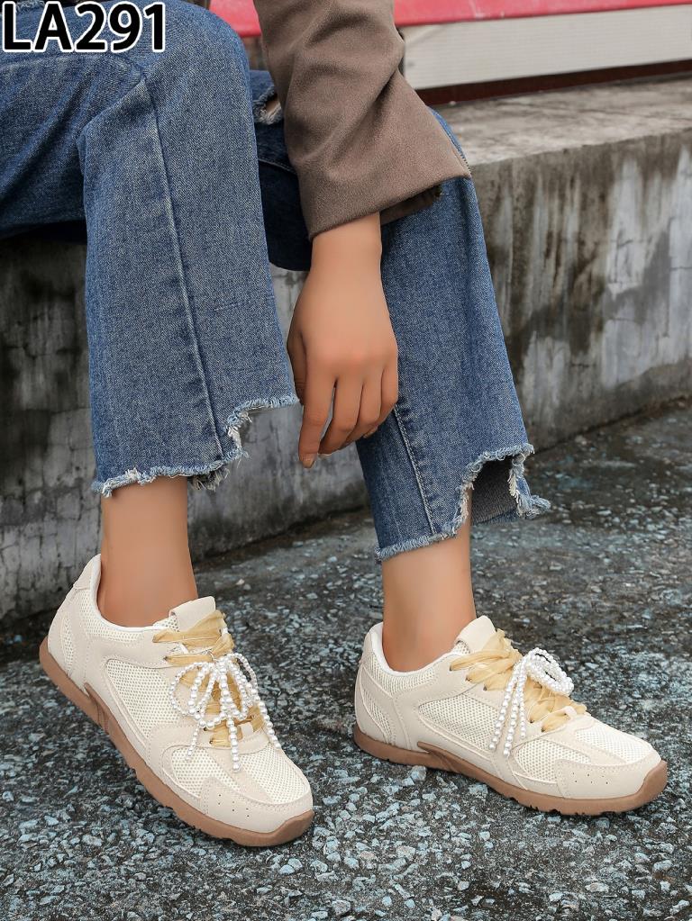 Freizeitschuhe/Sneakers