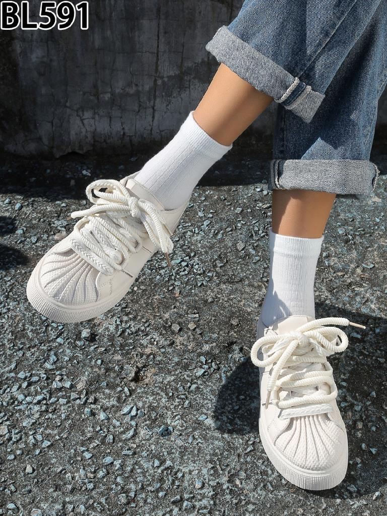 Freizeitschuhe/Sneakers