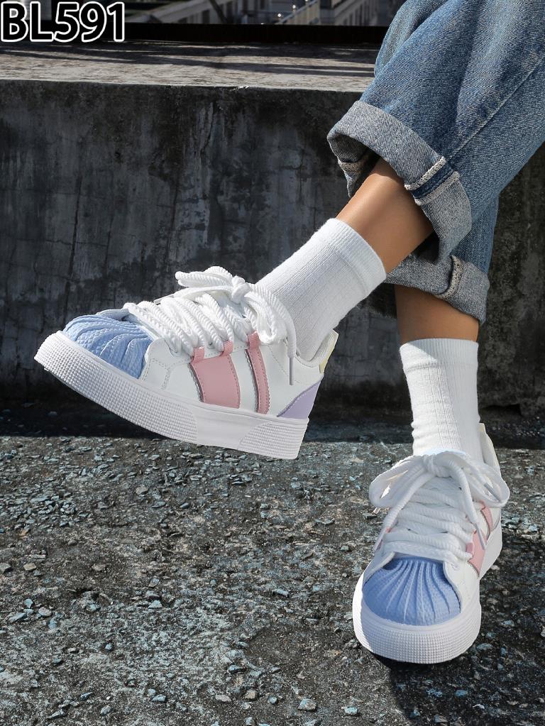 Freizeitschuhe/Sneakers