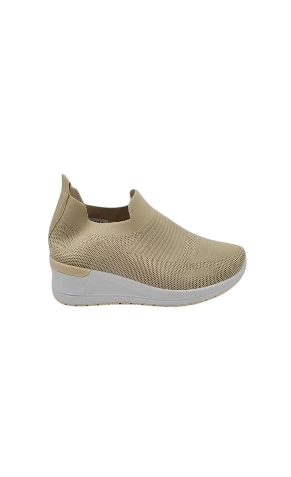 Freizeitschuhe/Sneakers