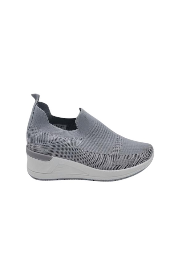 Freizeitschuhe/Sneakers