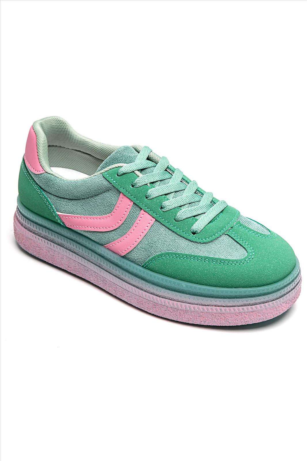 Freizeitschuhe/Sneakers