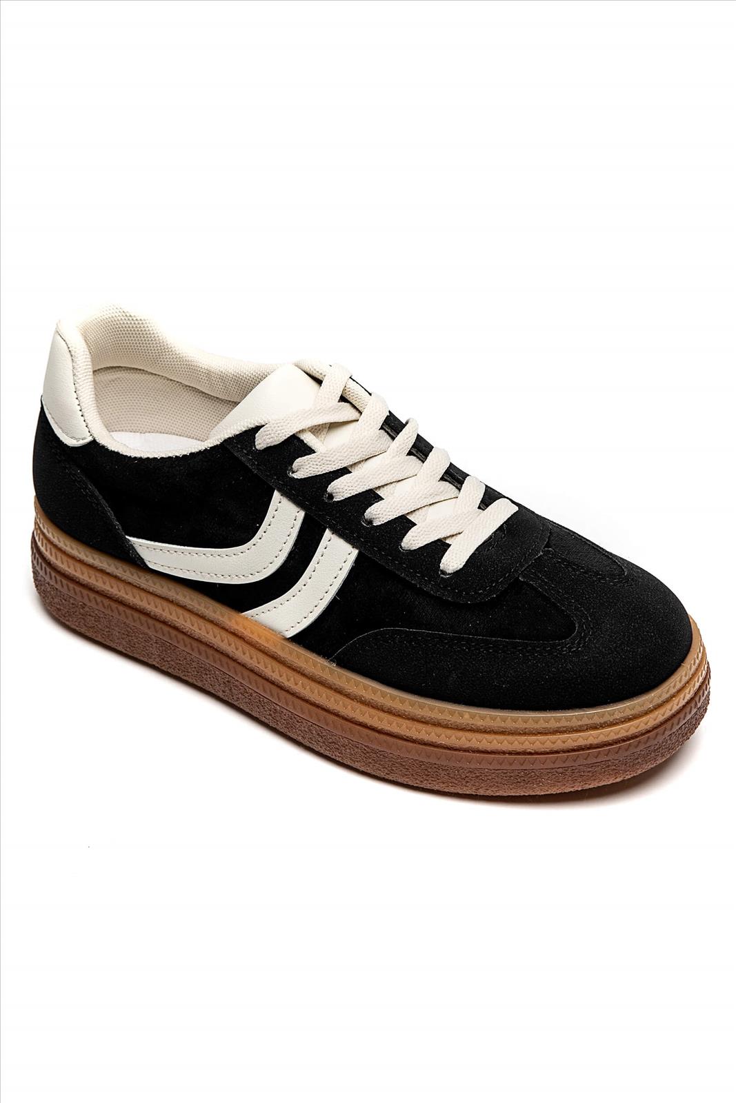 Freizeitschuhe/Sneakers
