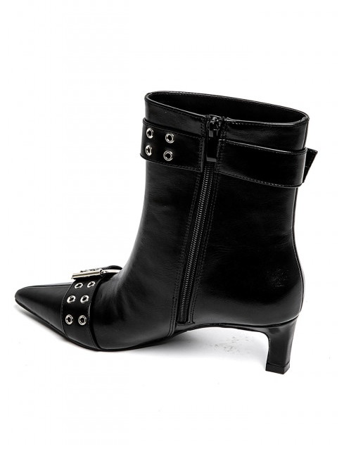 Stiefelette