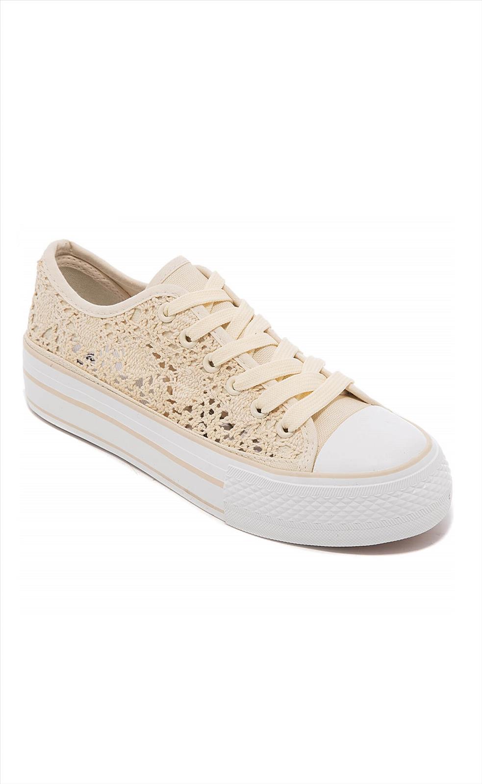 Freizeitschuhe/Sneakers