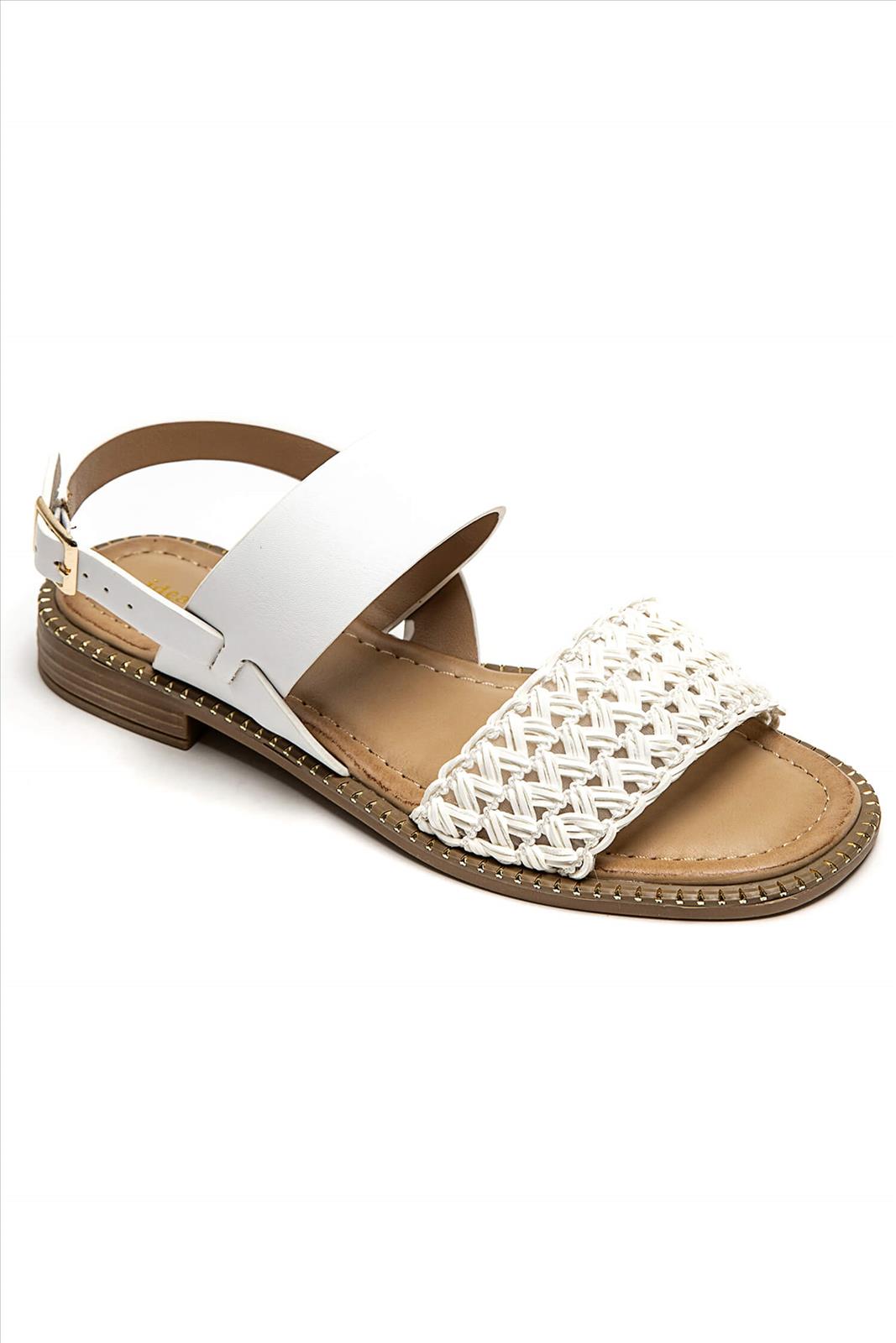 Sandalle