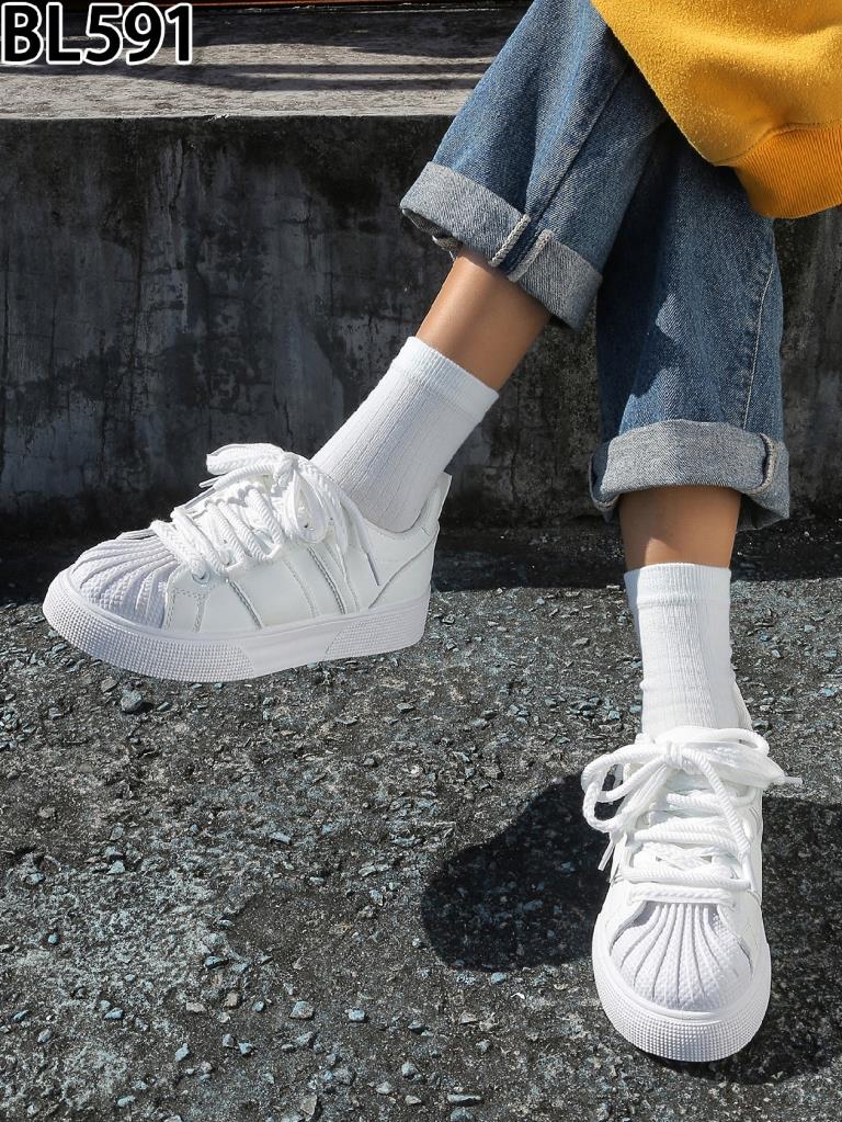 Freizeitschuhe/Sneakers