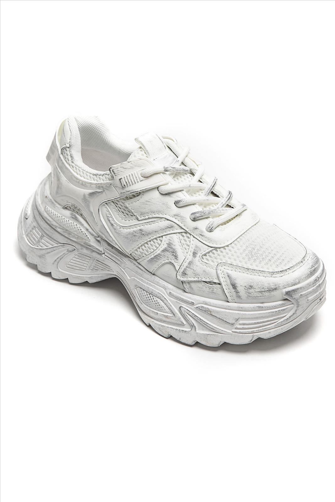 Freizeitschuhe/Sneakers