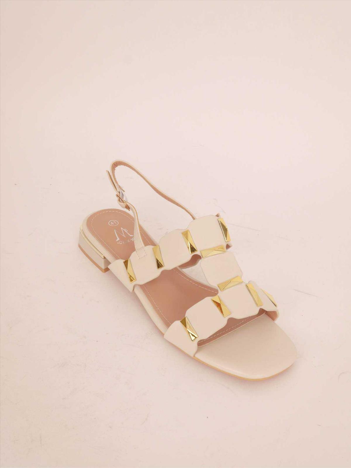 Sandalle