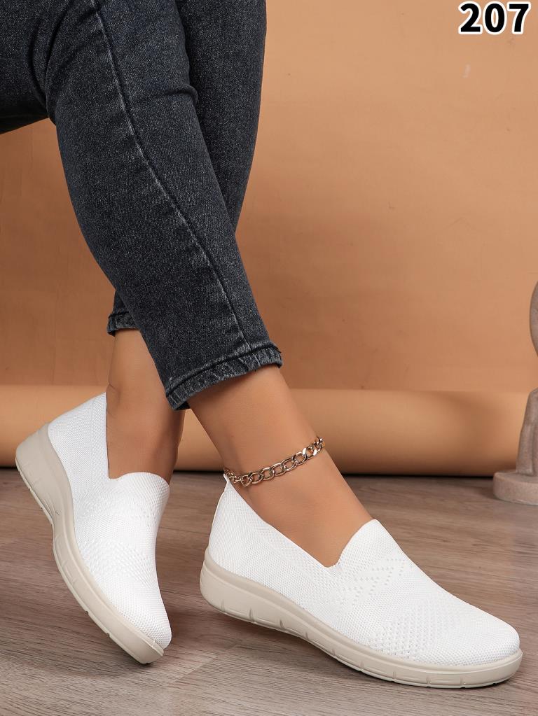 Freizeitschuhe/Sneakers
