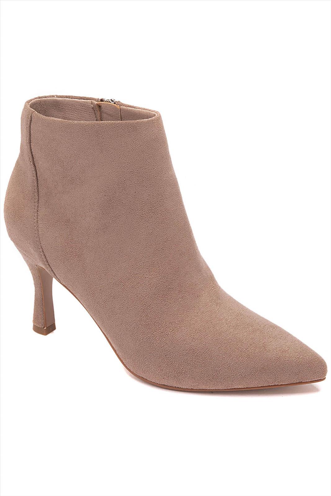 Stiefelette