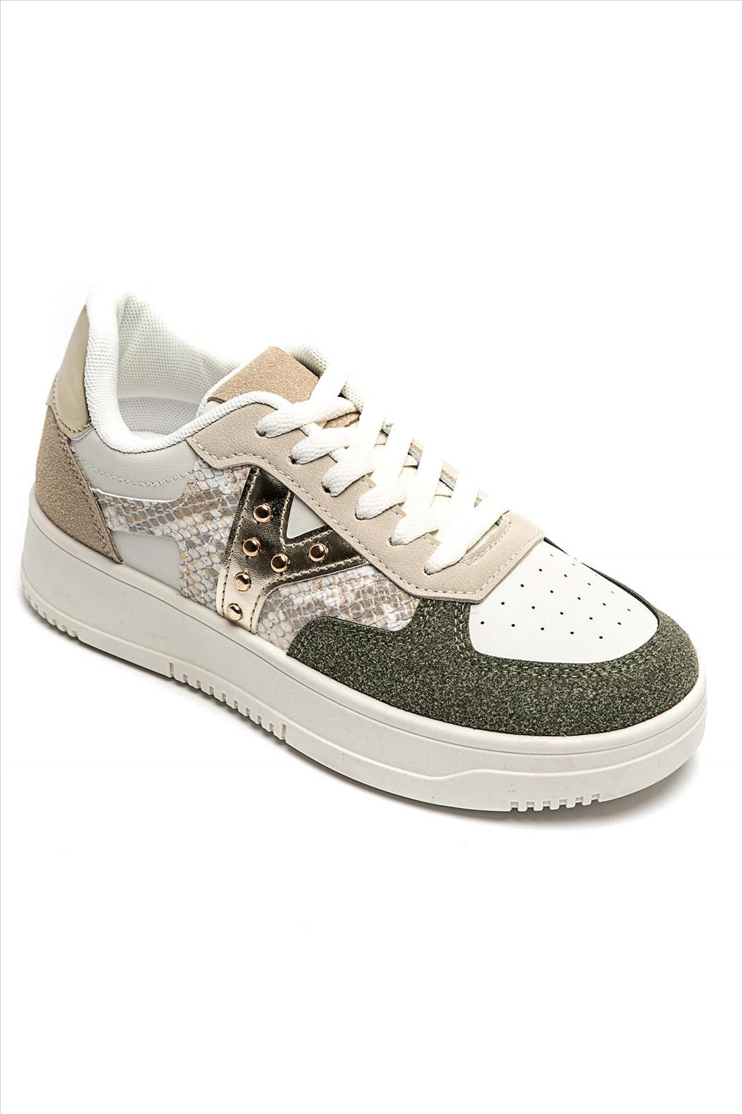 Freizeitschuhe/Sneakers