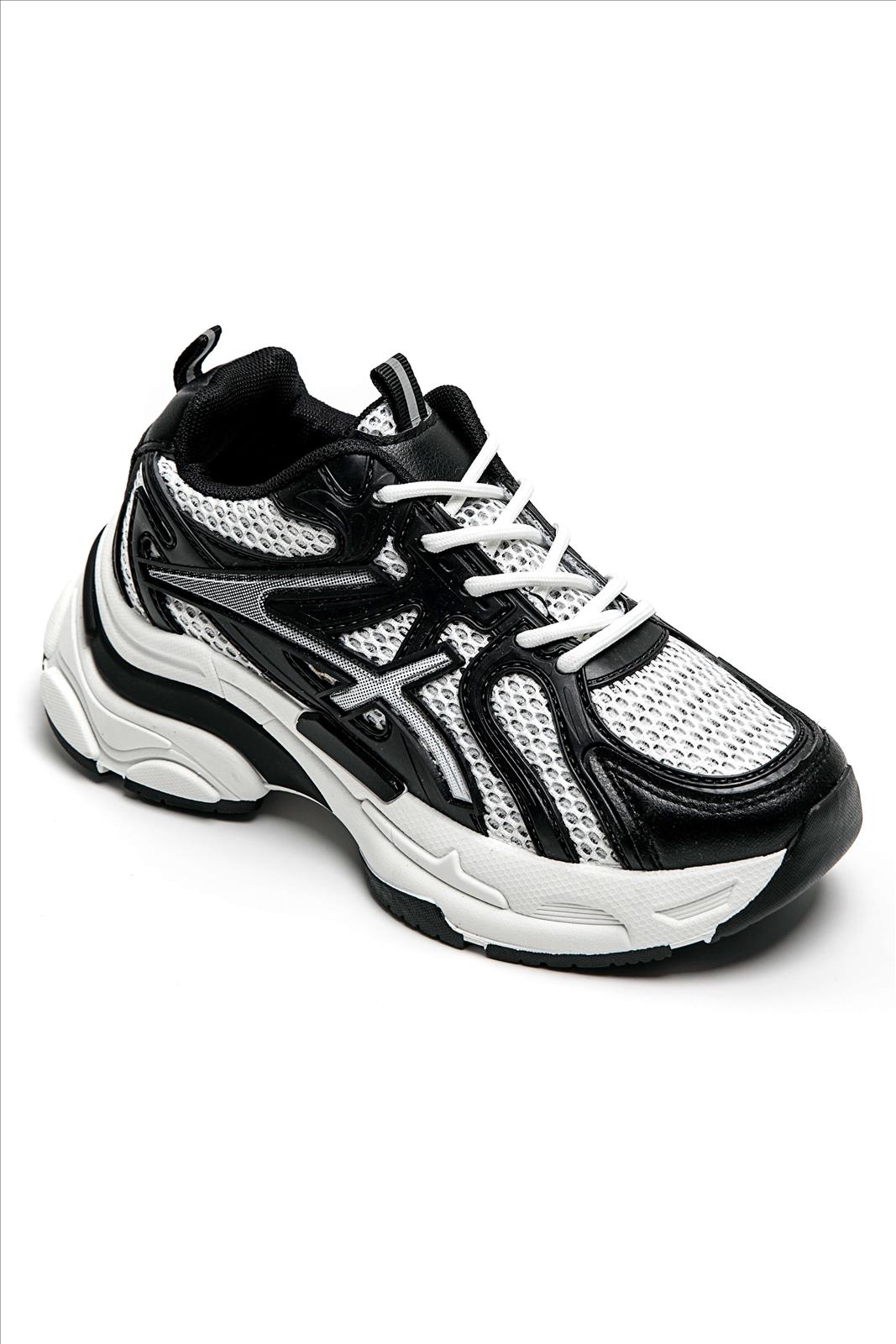 Freizeitschuhe/Sneakers