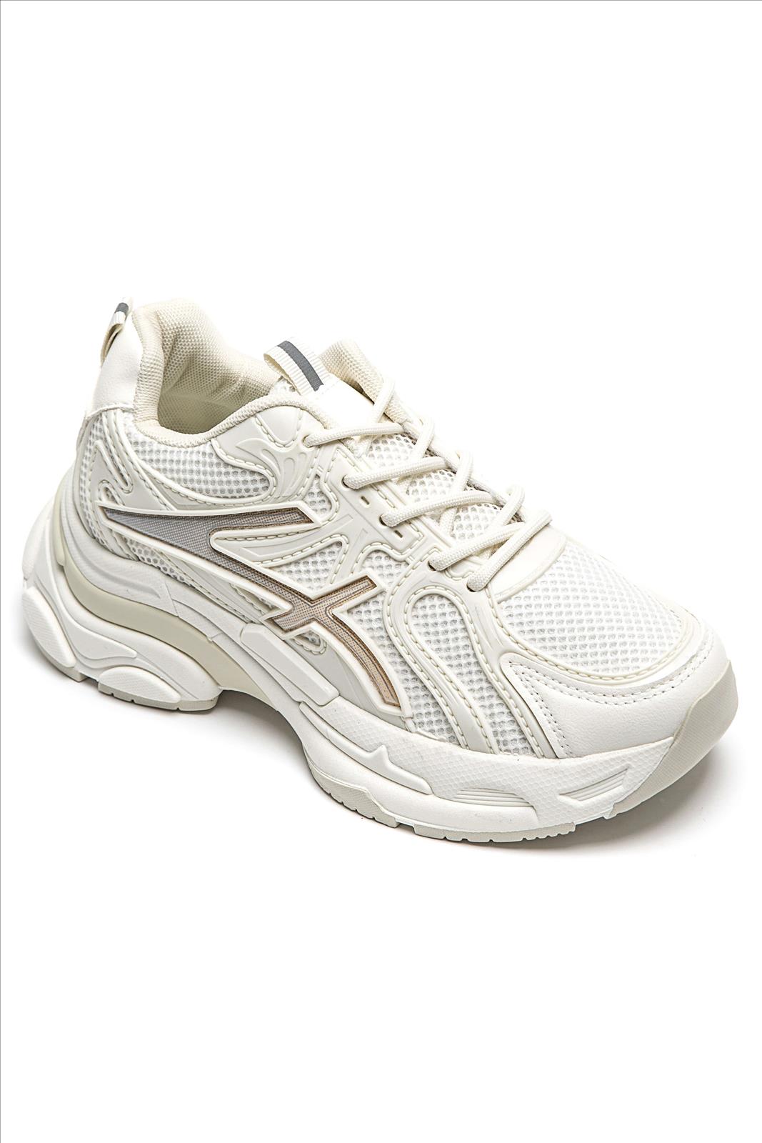 Freizeitschuhe/Sneakers