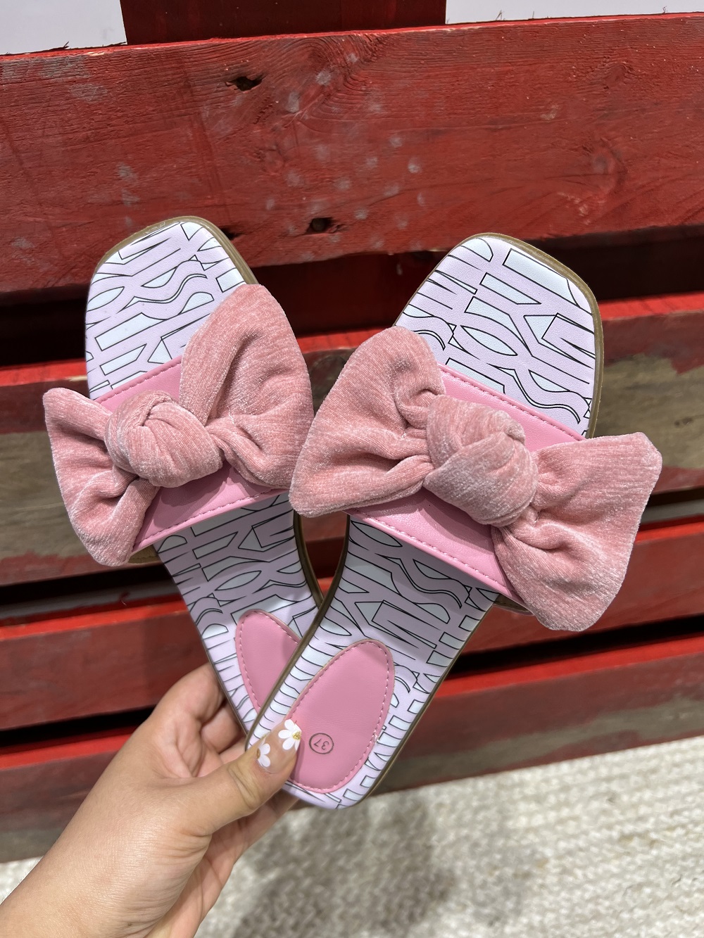 Slipper