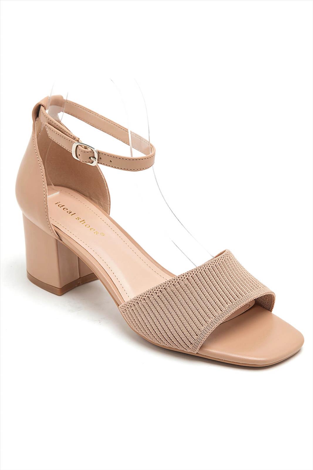 Sandalle