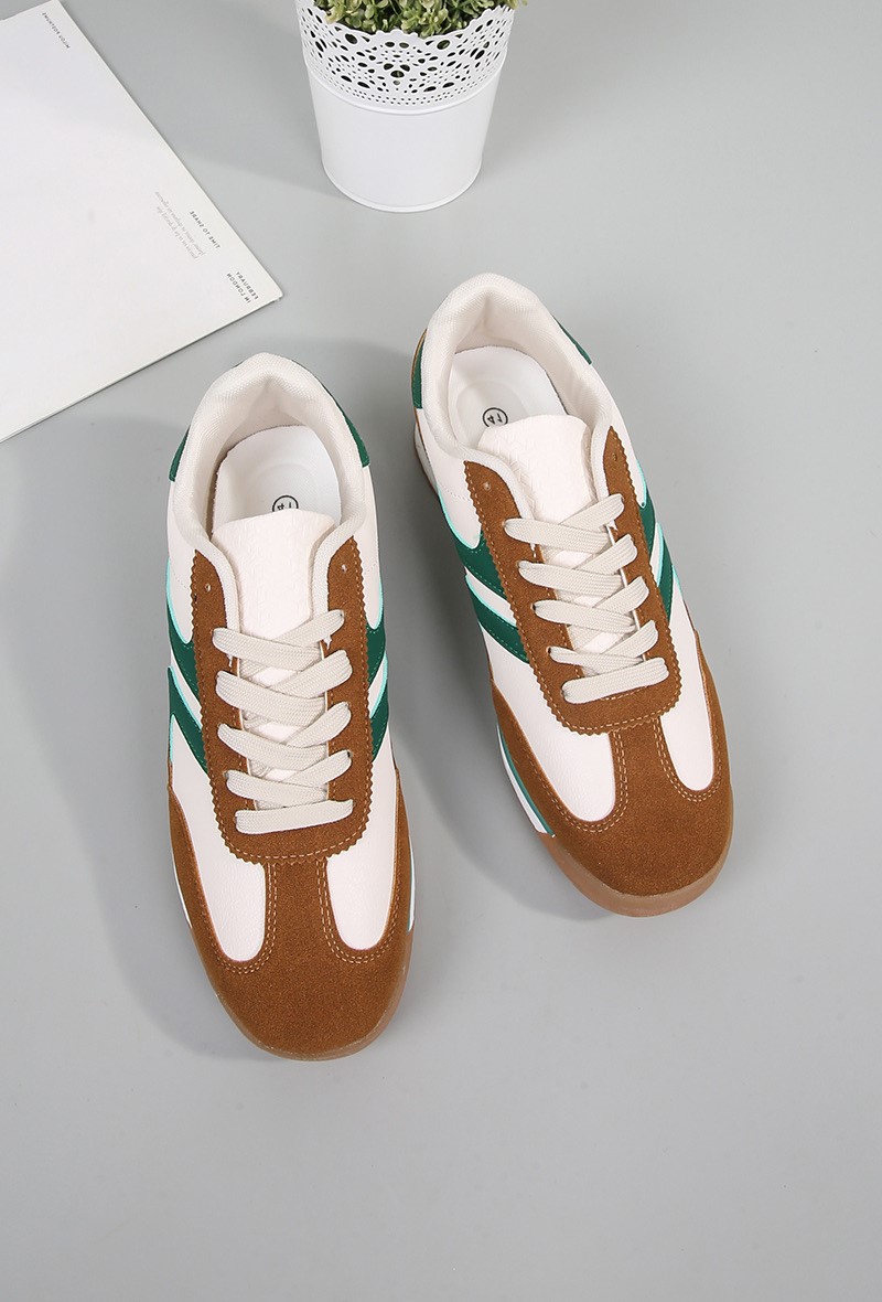 Freizeitschuhe/Sneakers