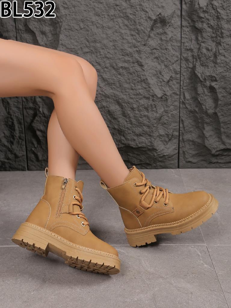 Stiefelette
