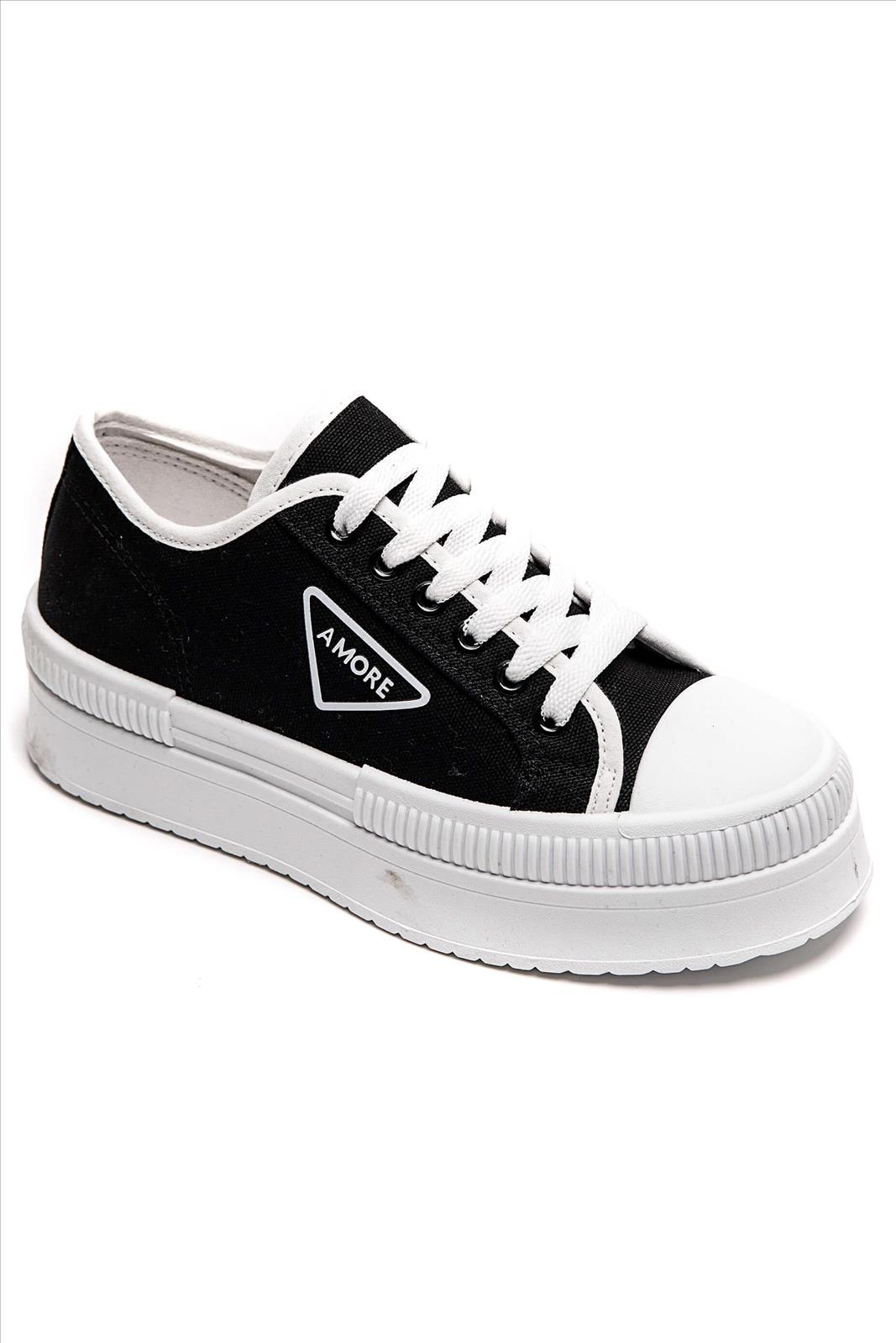 Freizeitschuhe/Sneakers