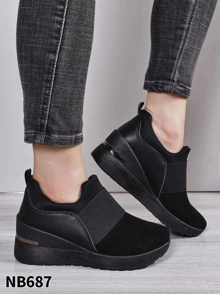 Freizeitschuhe/Sneakers