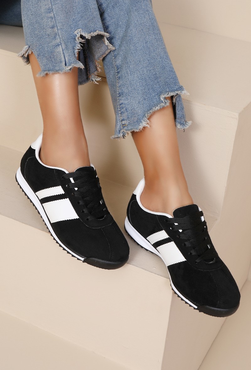 Freizeitschuhe/Sneakers