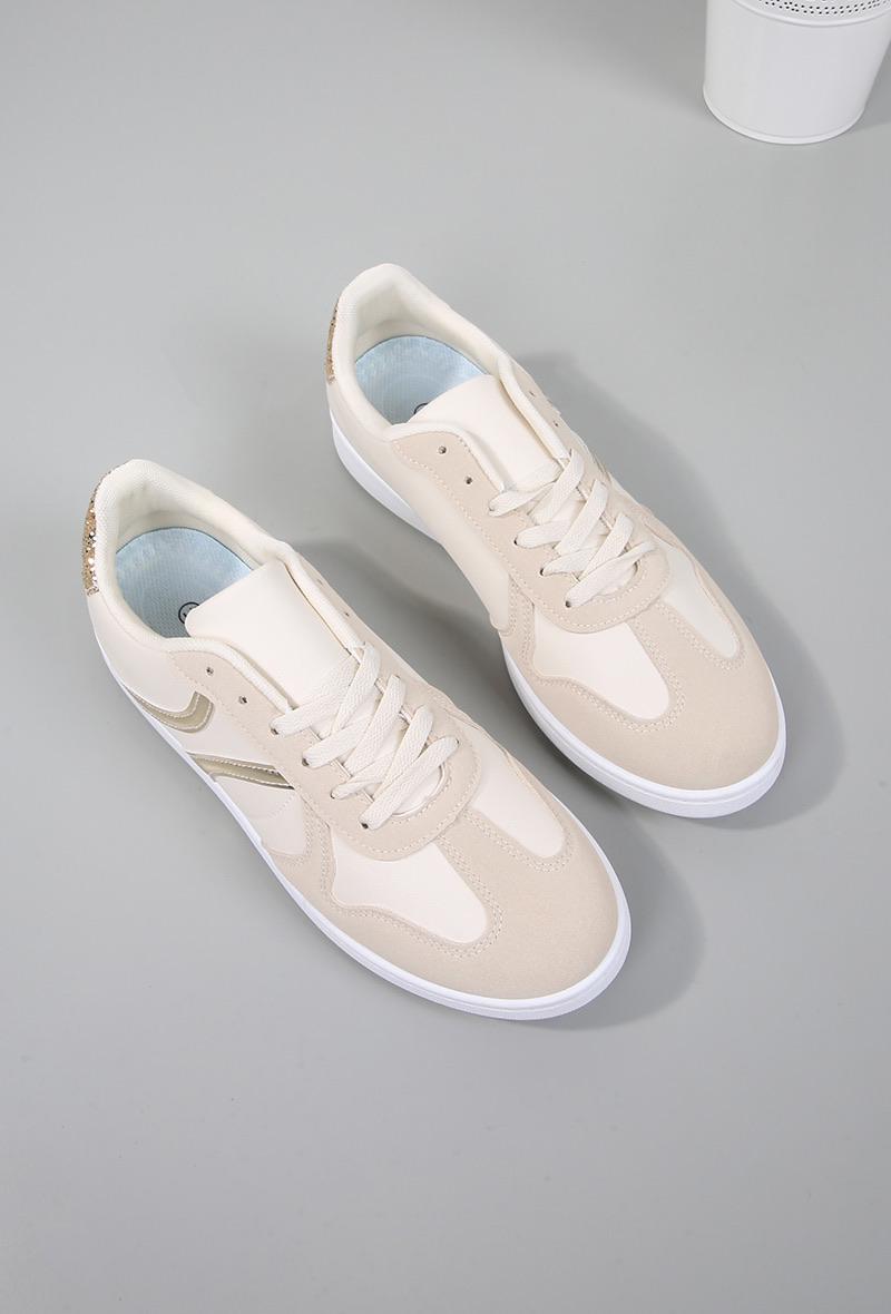 Freizeitschuhe/Sneakers
