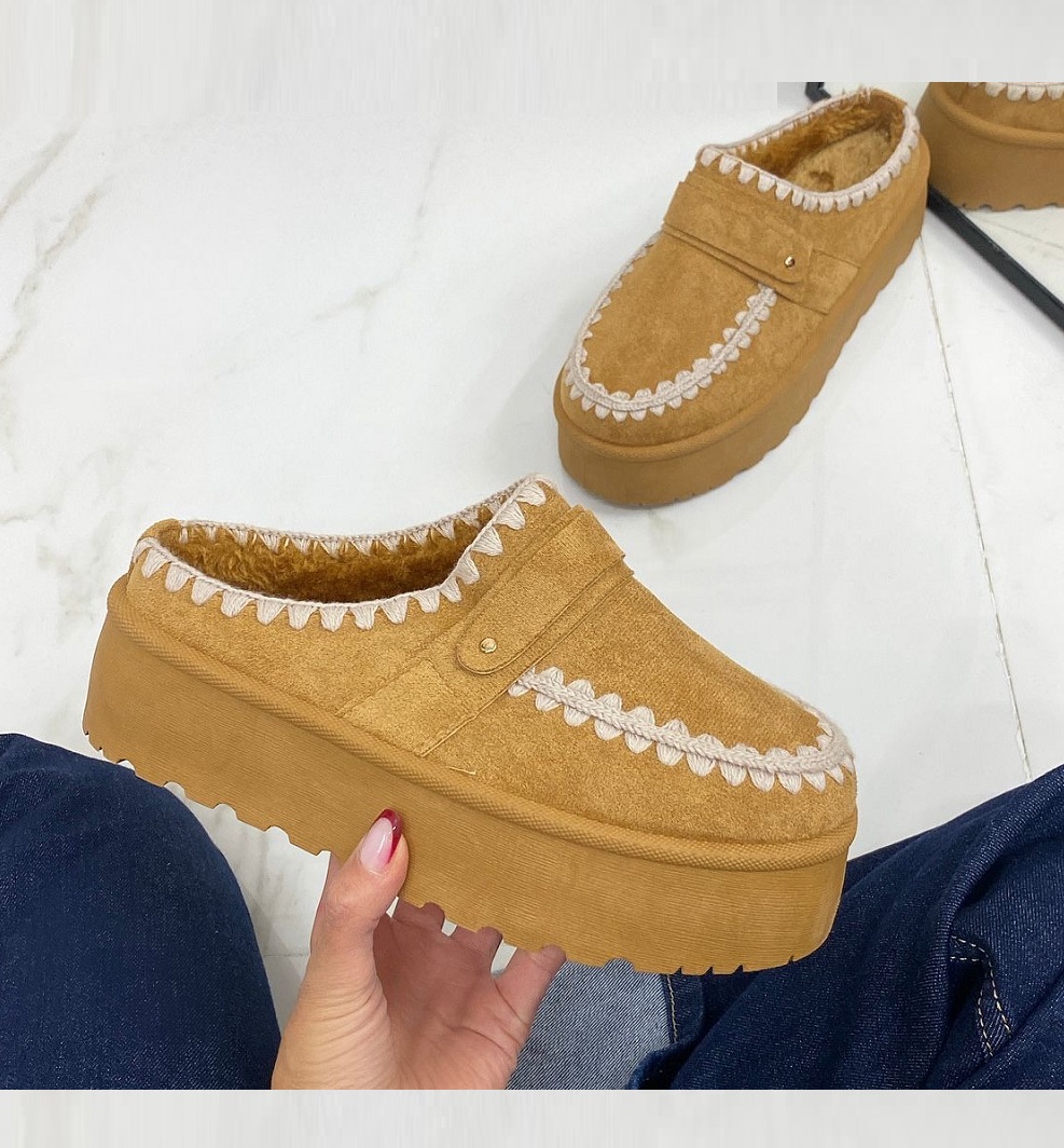 Freizeitschuhe/Sneakers