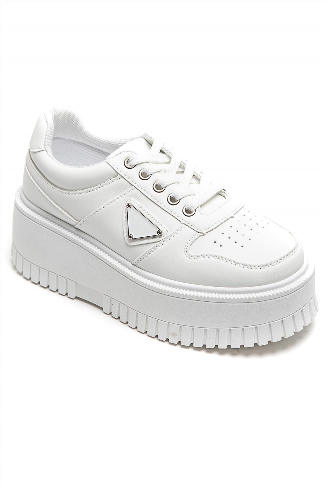 Freizeitschuhe/Sneakers