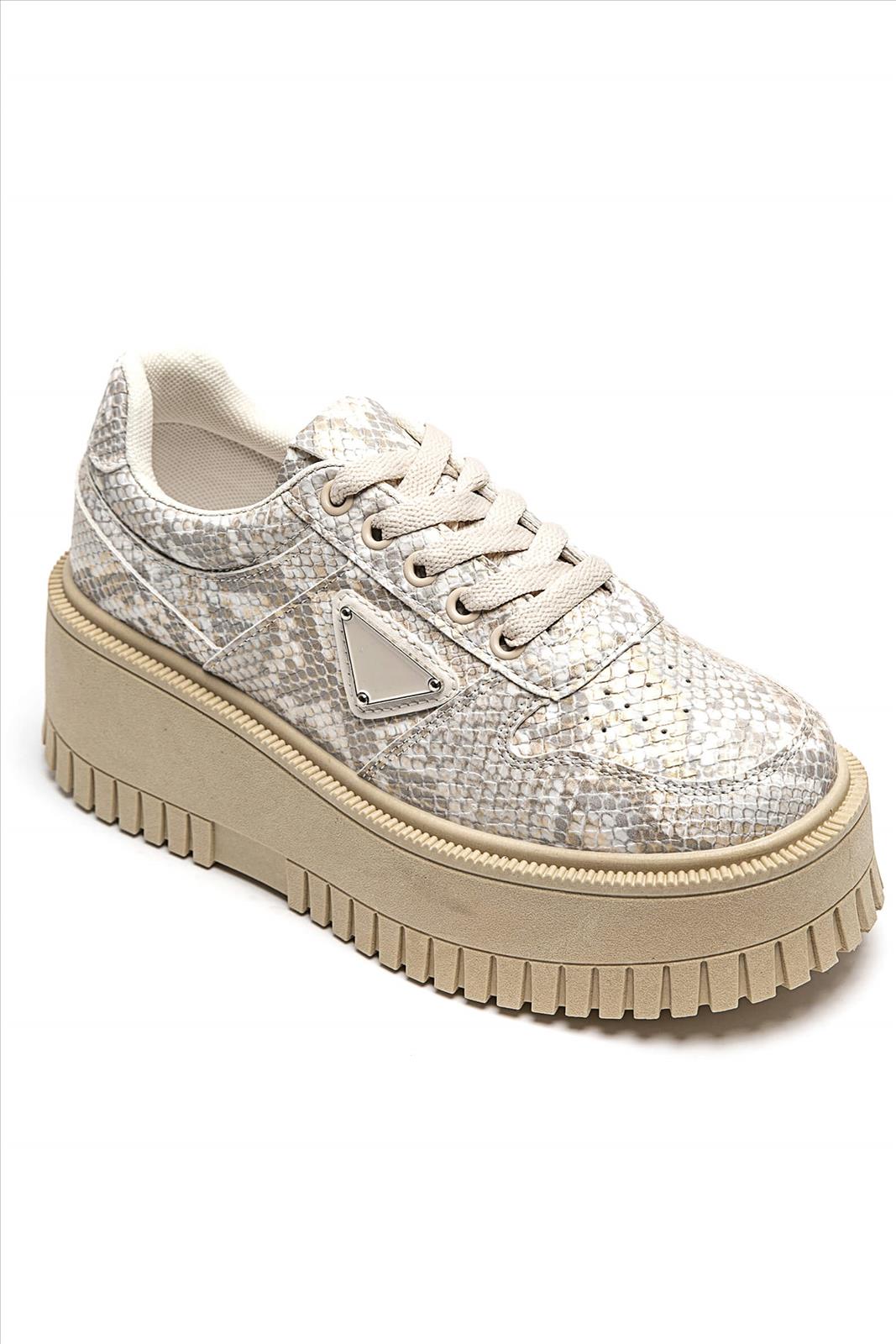 Freizeitschuhe/Sneakers
