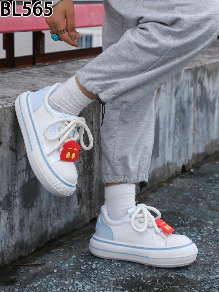 Freizeitschuhe/Sneakers