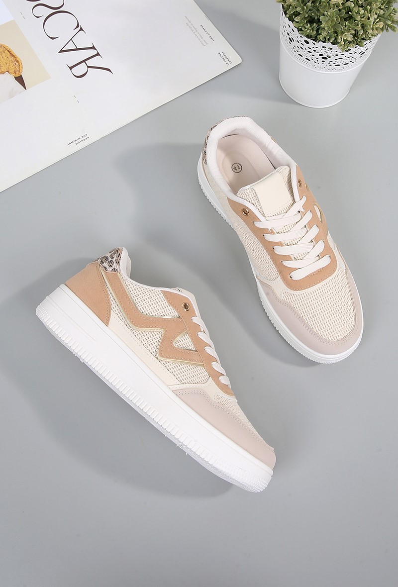 Freizeitschuhe/Sneakers