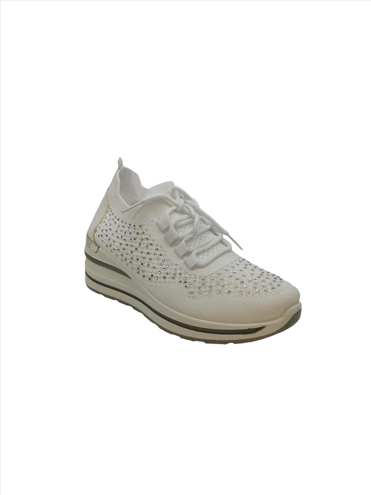 Freizeitschuhe/Sneakers