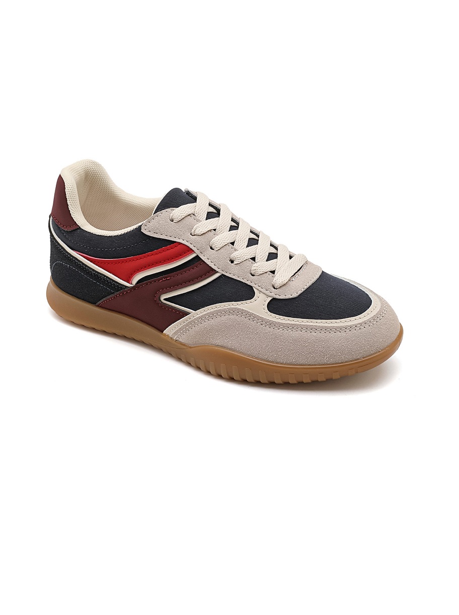 Freizeitschuhe/Sneakers