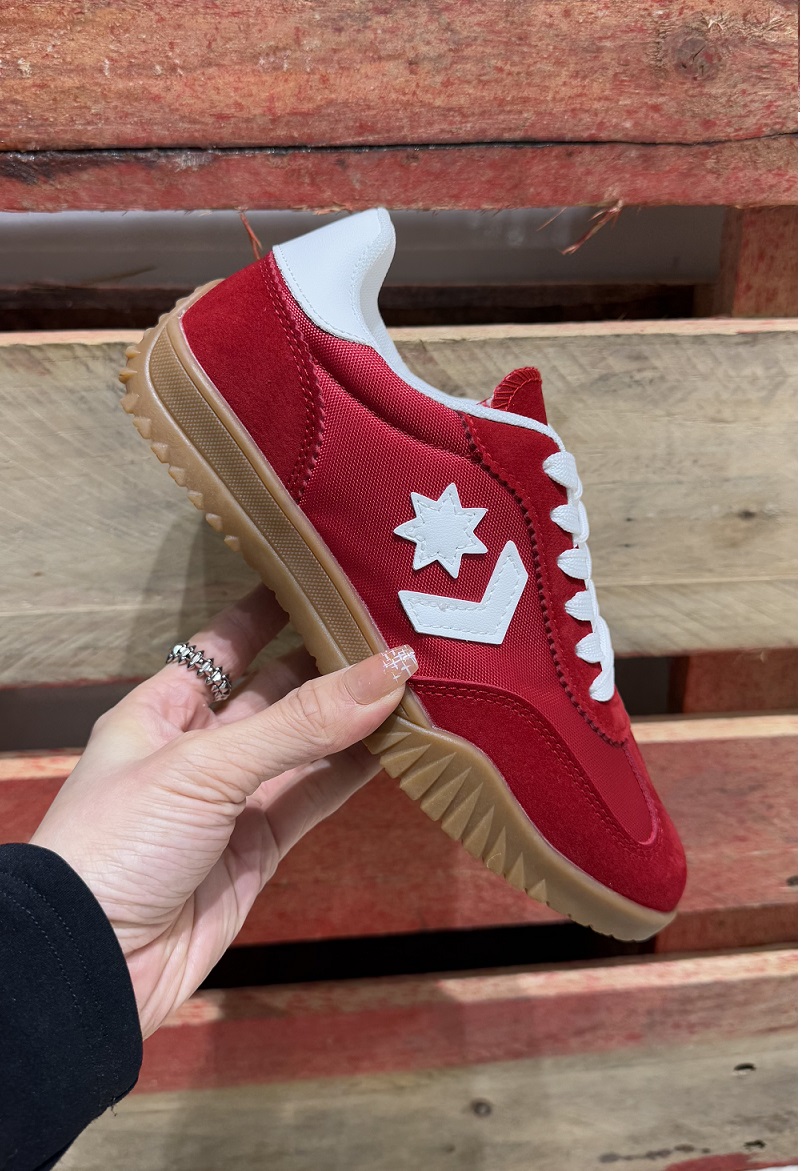 Freizeitschuhe/Sneakers
