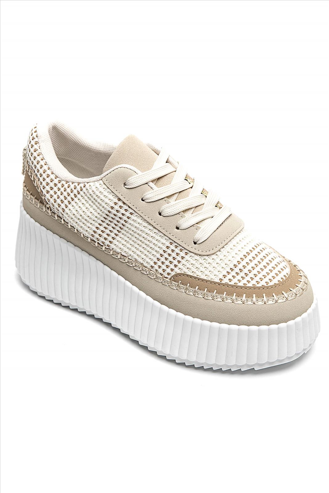 Freizeitschuhe/Sneakers