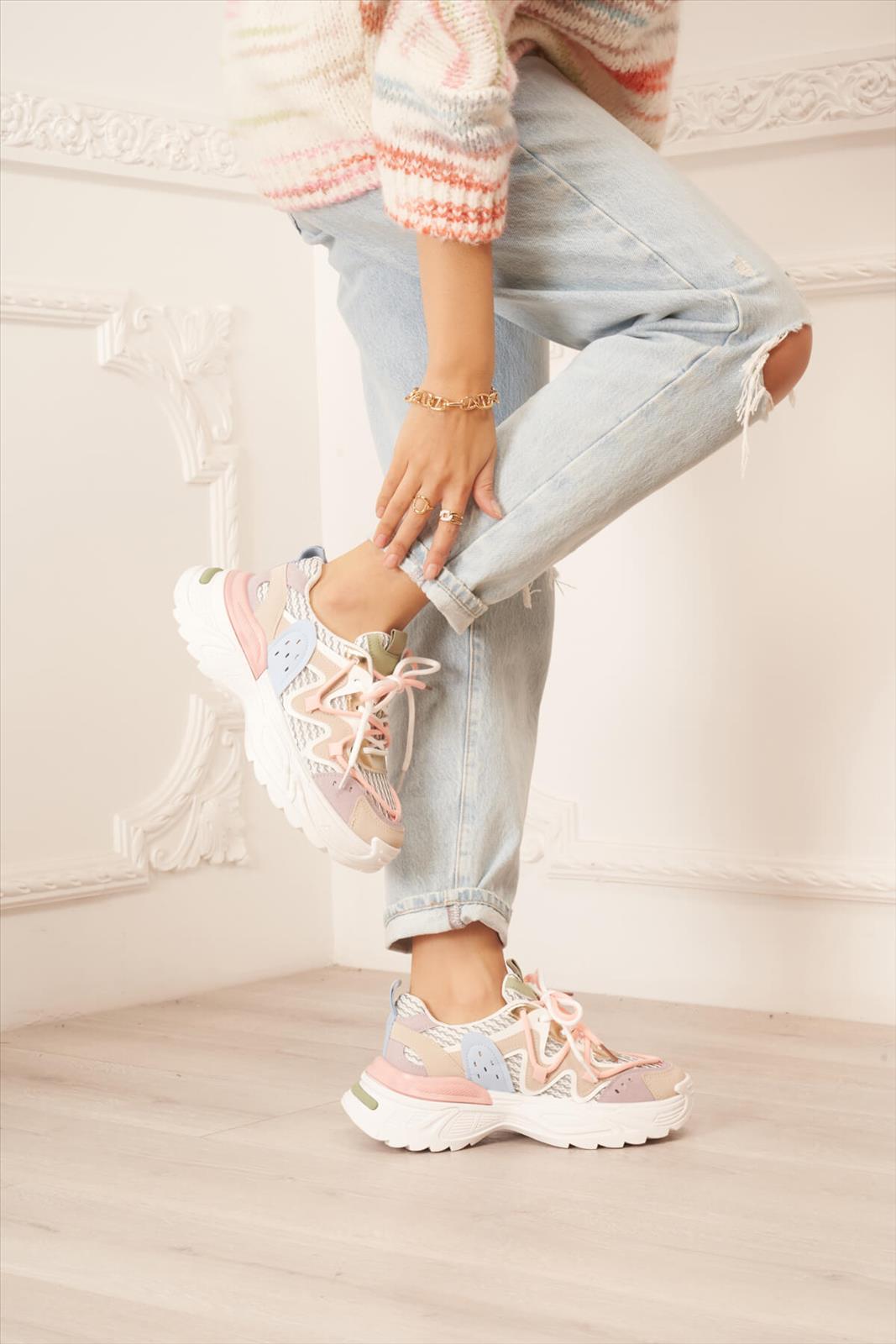 Freizeitschuhe/Sneakers