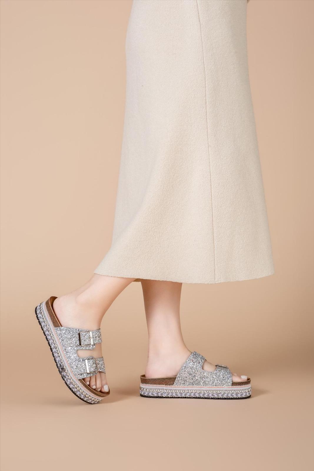 Slipper